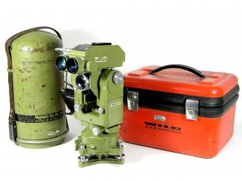 The 1976 - 1979 Wild T2 mod / DI4 Distomat combination.