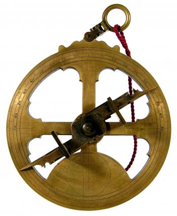 The 1580s Iberian astrolabe reproduction.