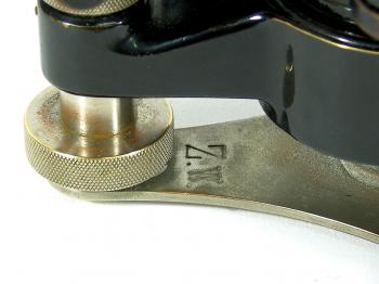 The "Z.W." inventory number on the base of the Carl Zeiss Nivellier III.