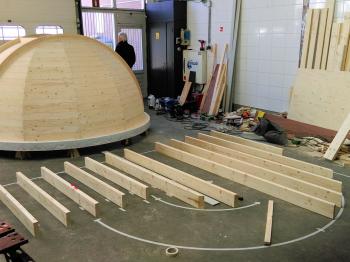 The floor of InFINNity Deck laid out.