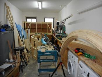 The four wall sections of InFINNity Deck in my crowded workshop. At the right the dome rafters.