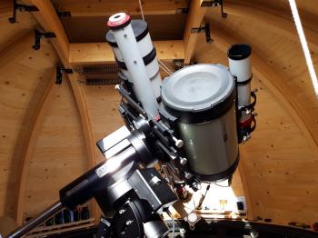 Projecting the Sun using the GTT60 (projected Sun is visible near the bottom).